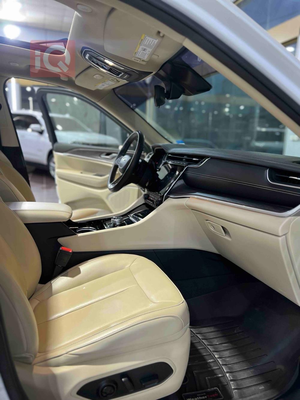 Jeep Grand Cherokee L